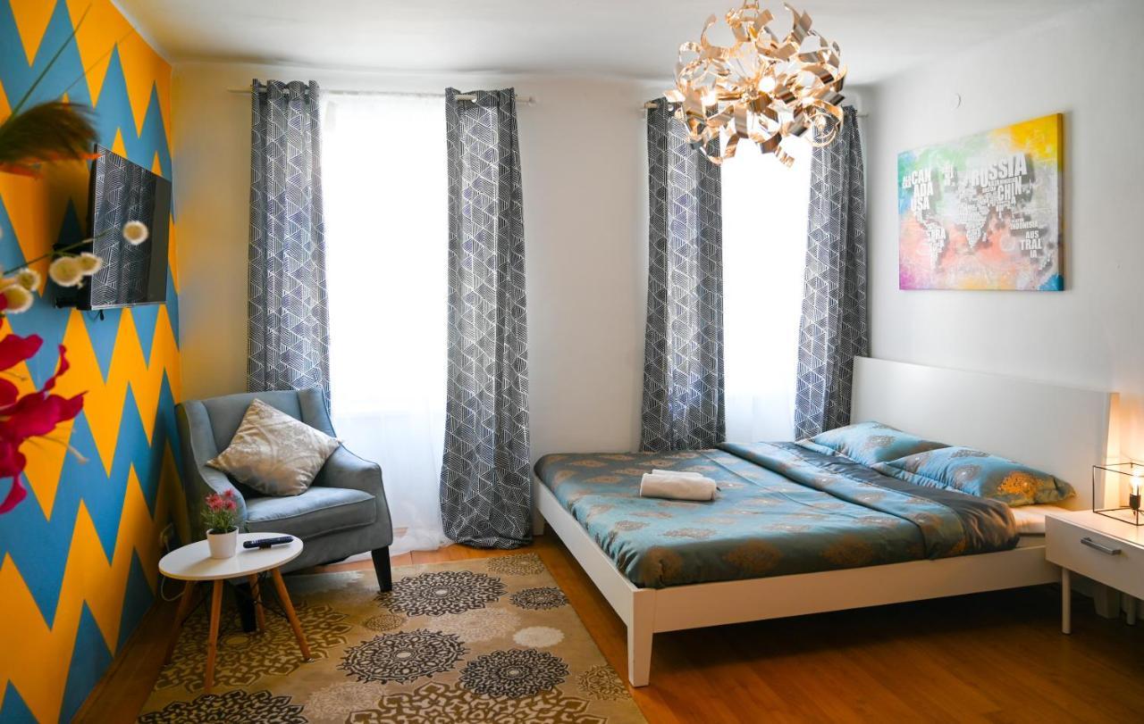Backpacker Apartment Bahnhof Вена Экстерьер фото
